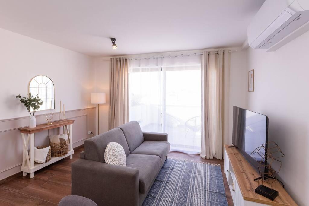 Mediterranean Luxury 2br Penthouse With Sea Views