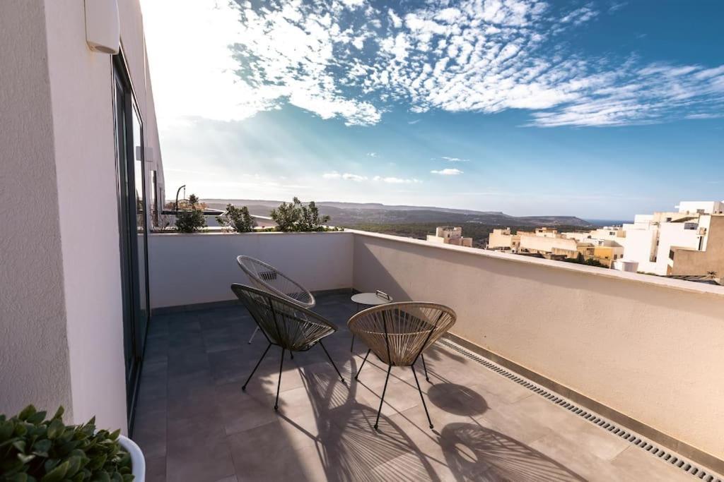 Mediterranean Luxury 2br Penthouse With Sea Views Apartment *